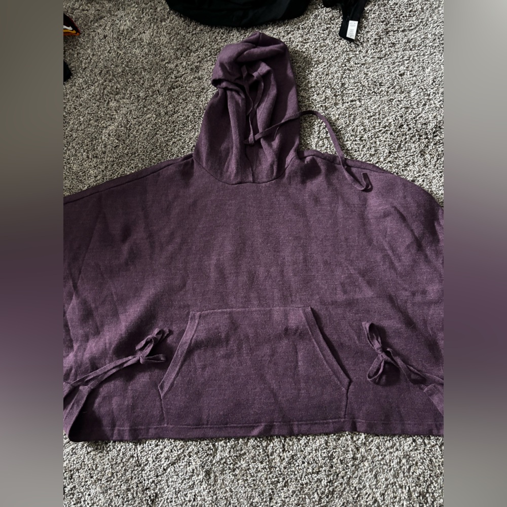 lululemon athletica Heathered Black Cherry Hooded Poncho - Purple